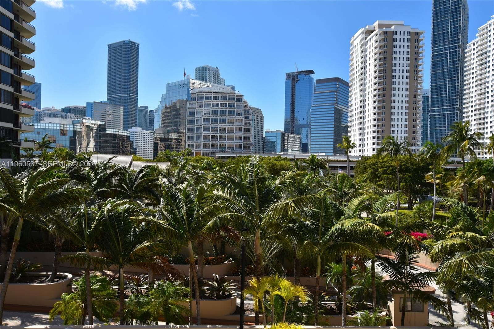 540 Brickell Key Dr # 505, Miami FL 33131 — 32