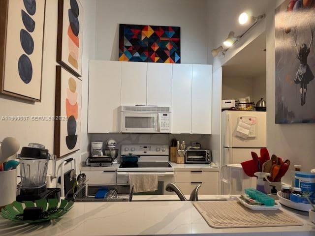 540 Brickell Key Dr # 505, Miami FL 33131 — 11