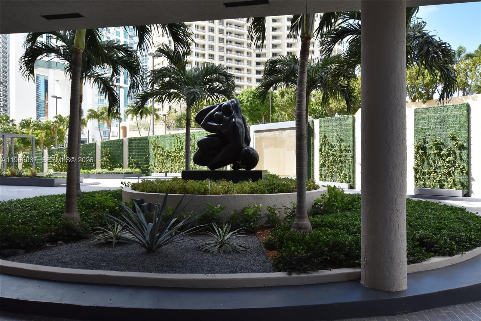 540 Brickell Key Dr # 505, Miami FL 33131 — 35