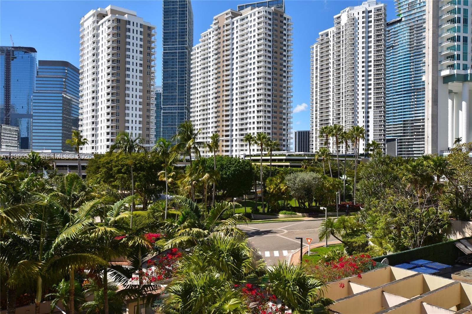 540 Brickell Key Dr # 505, Miami FL 33131 — 31