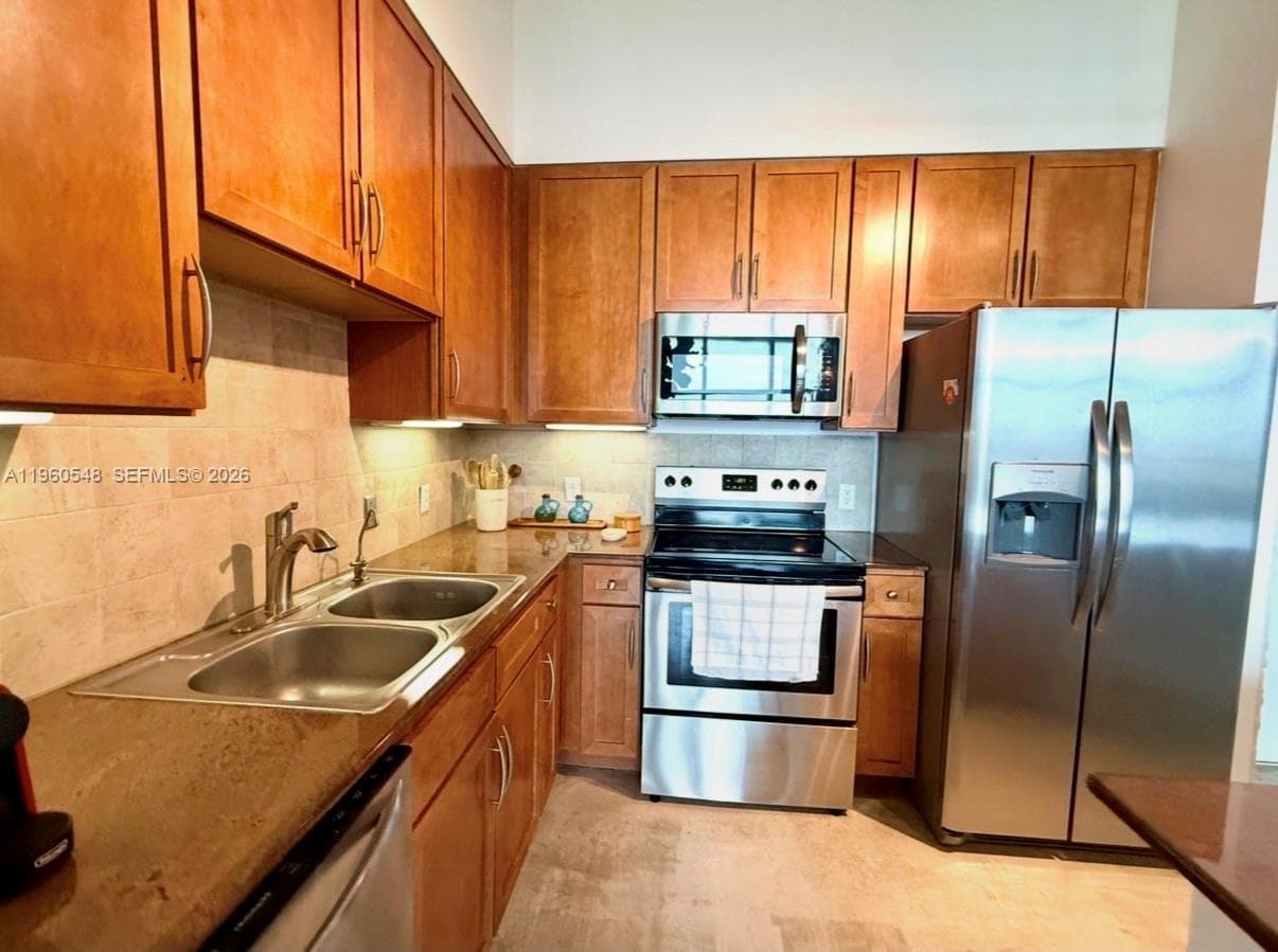 2001 Biscayne Blvd # 3608, Miami FL 33137 — 7