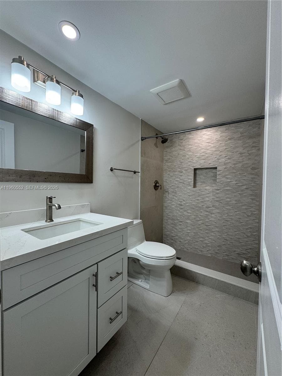 7810 Camino Real # 104, Miami FL 33143 — 8