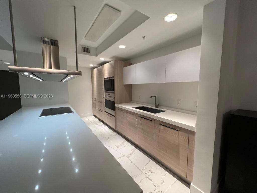 17301 Biscayne Blvd # 206, North Miami Beach FL 33160 — 6