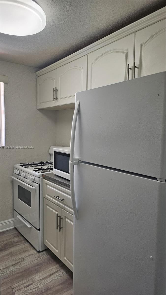 3800 SW 102nd Ave # 221, Miami FL 33165 — 7