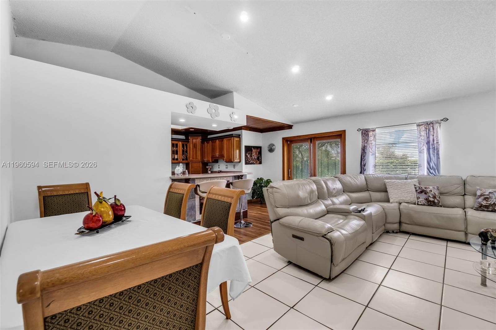 2590 SE 7th Pl, Homestead FL 33033 — 9