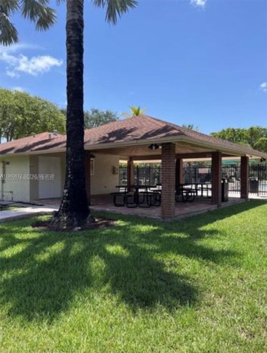 14273 Kendale Lakes Cir, Miami FL 33183 — 5