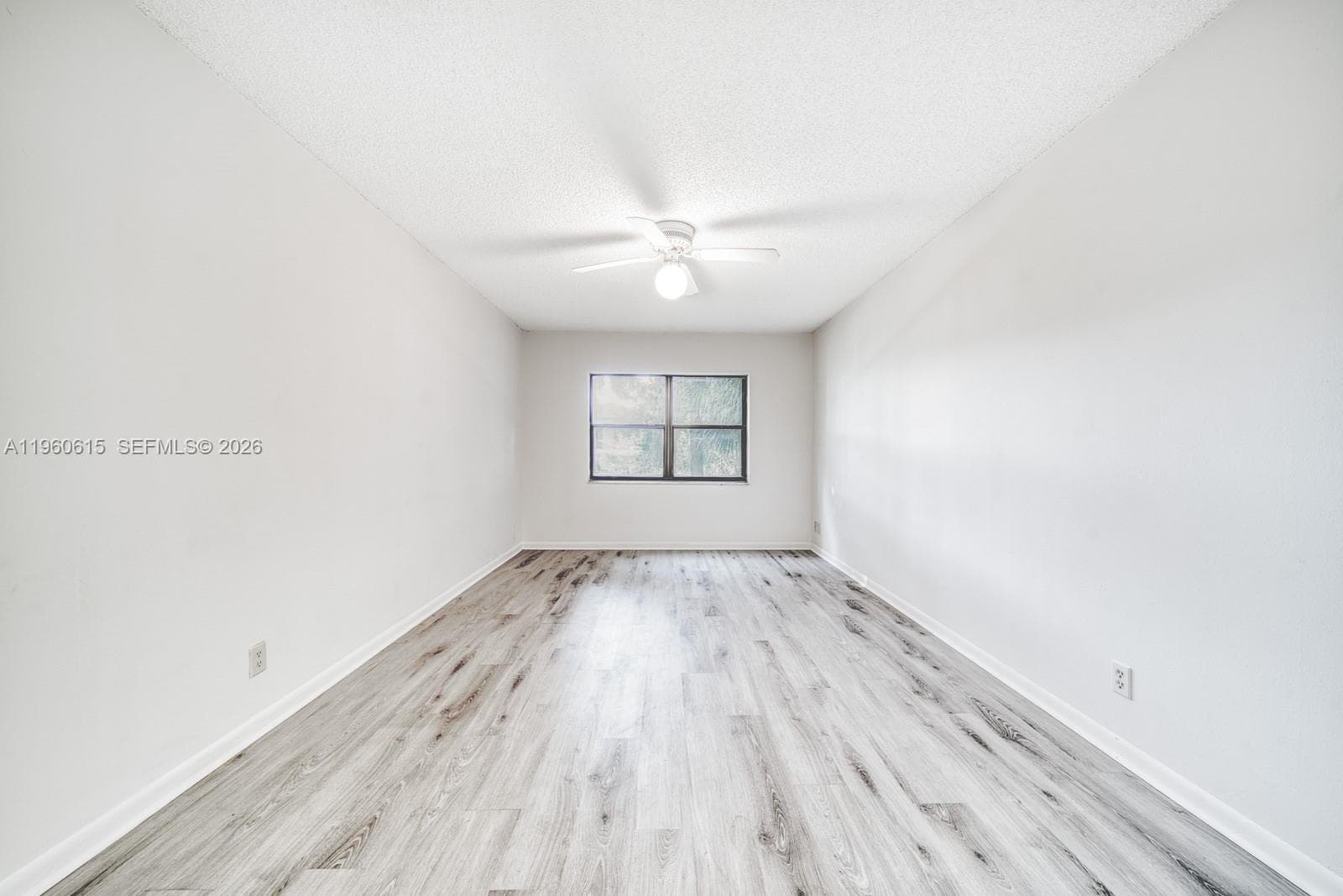 8290 Lake Dr # 236, Doral FL 33166 — 16