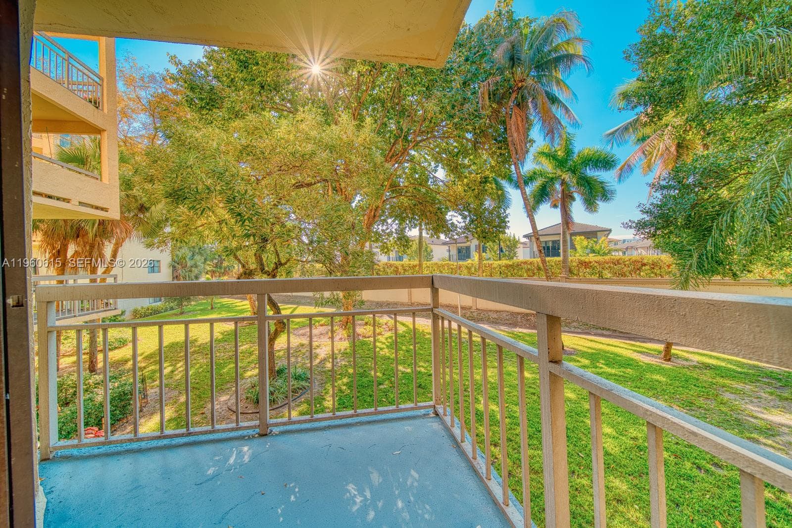 8290 Lake Dr # 236, Doral FL 33166 — 1
