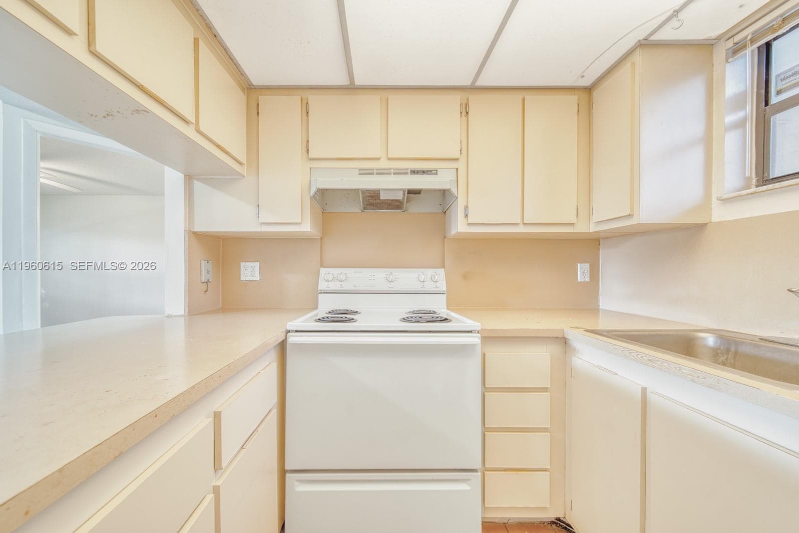 8290 Lake Dr # 236, Doral FL 33166 — 20