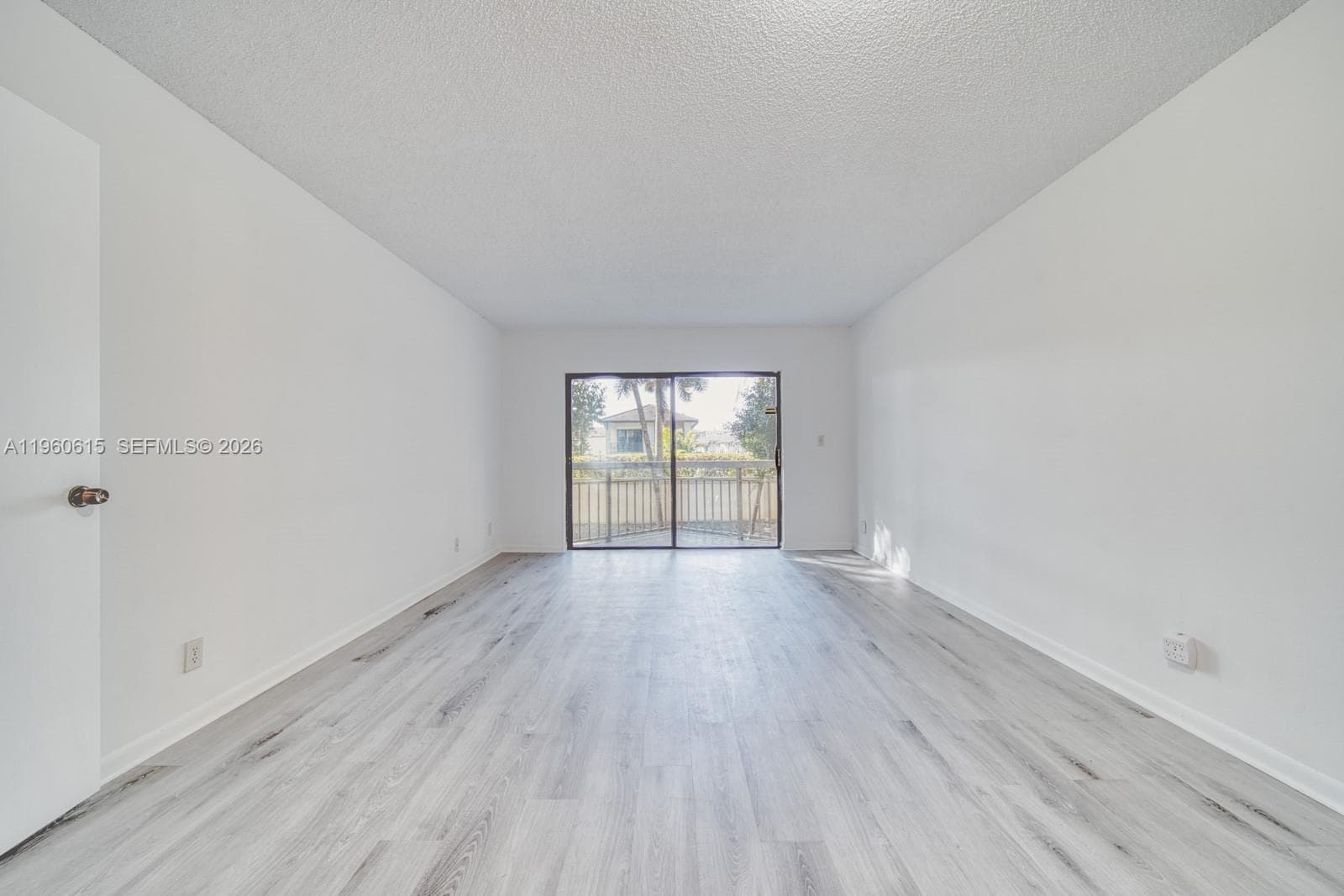8290 Lake Dr # 236, Doral FL 33166 — 10