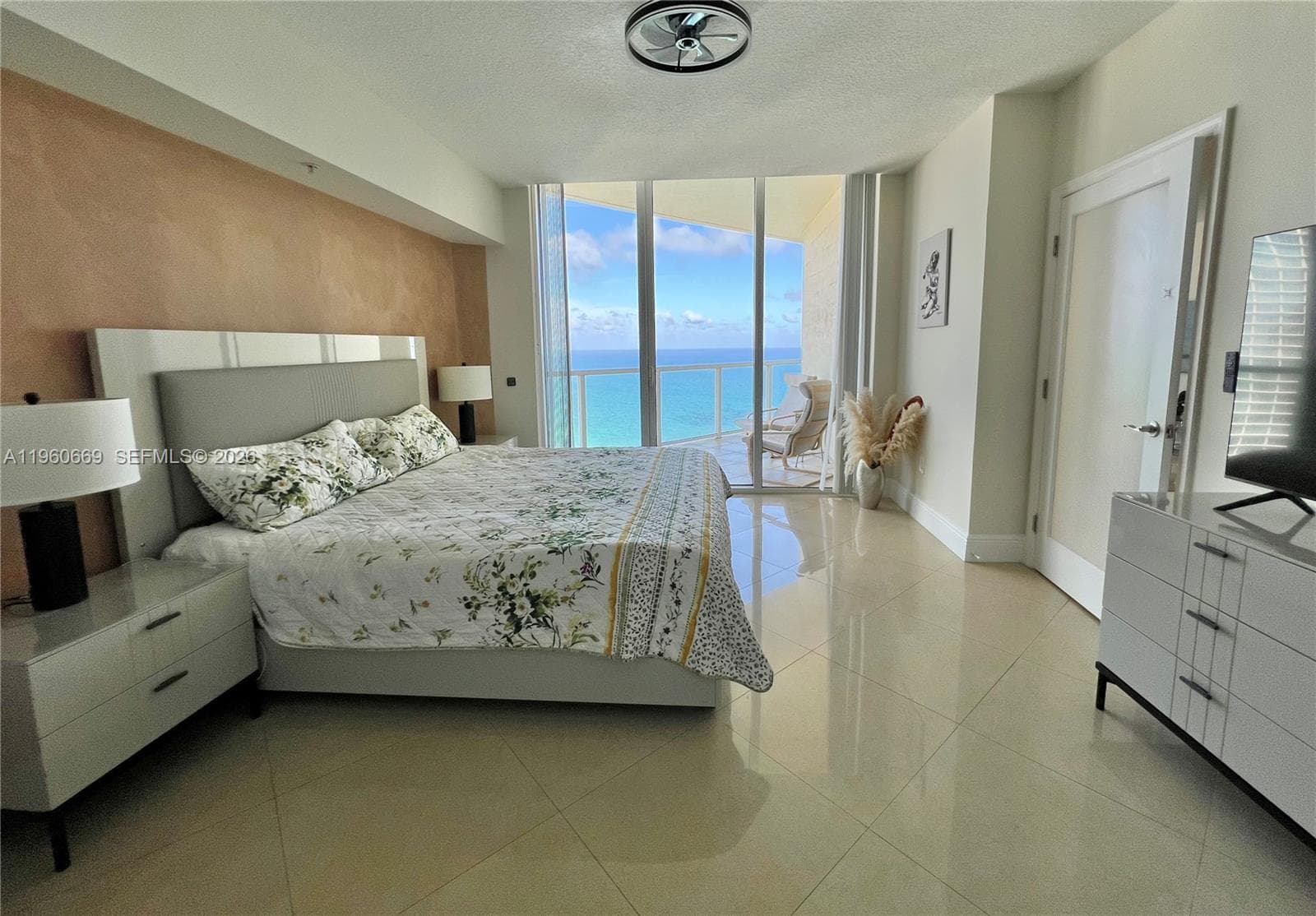 16699 Collins Ave # 4204, Sunny Isles Beach FL 33160 — 17