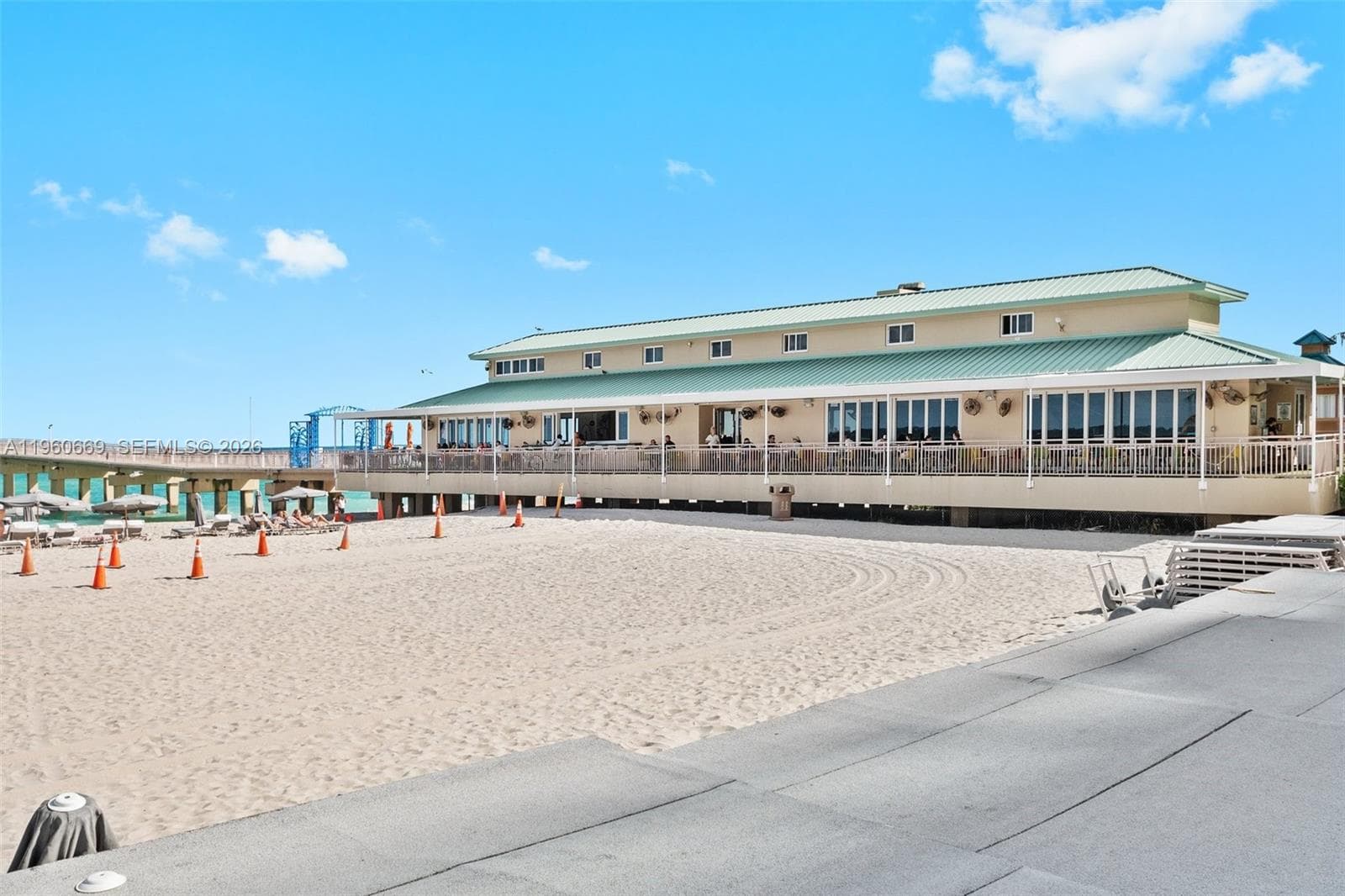 16699 Collins Ave # 4204, Sunny Isles Beach FL 33160 — 34