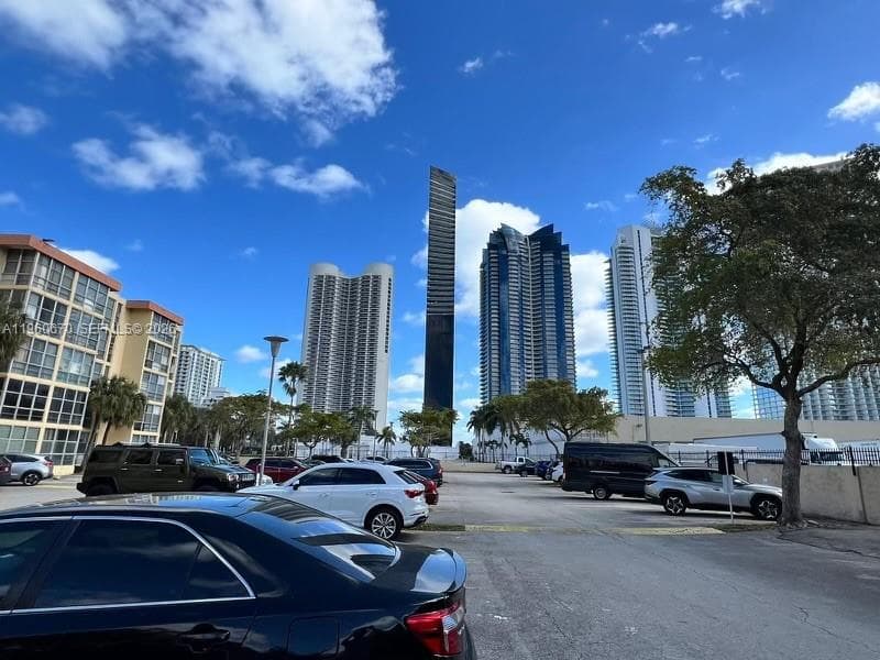 200 172nd St # 416, Sunny Isles Beach FL 33160 — 14