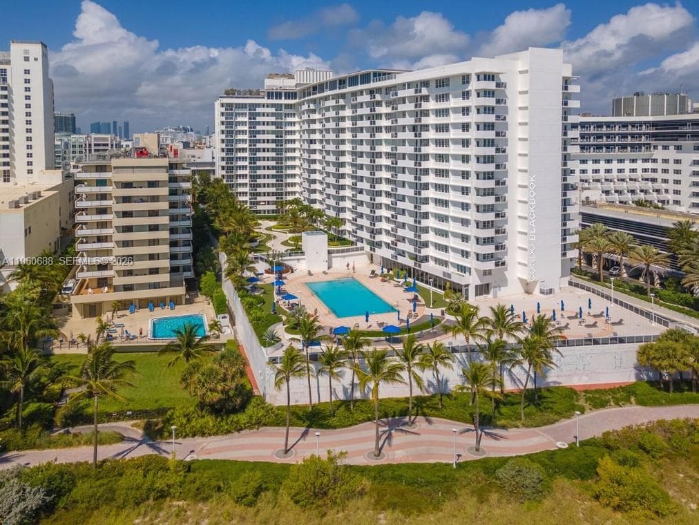 100 Lincoln Rd # 307, Miami Beach FL 33139 — 3