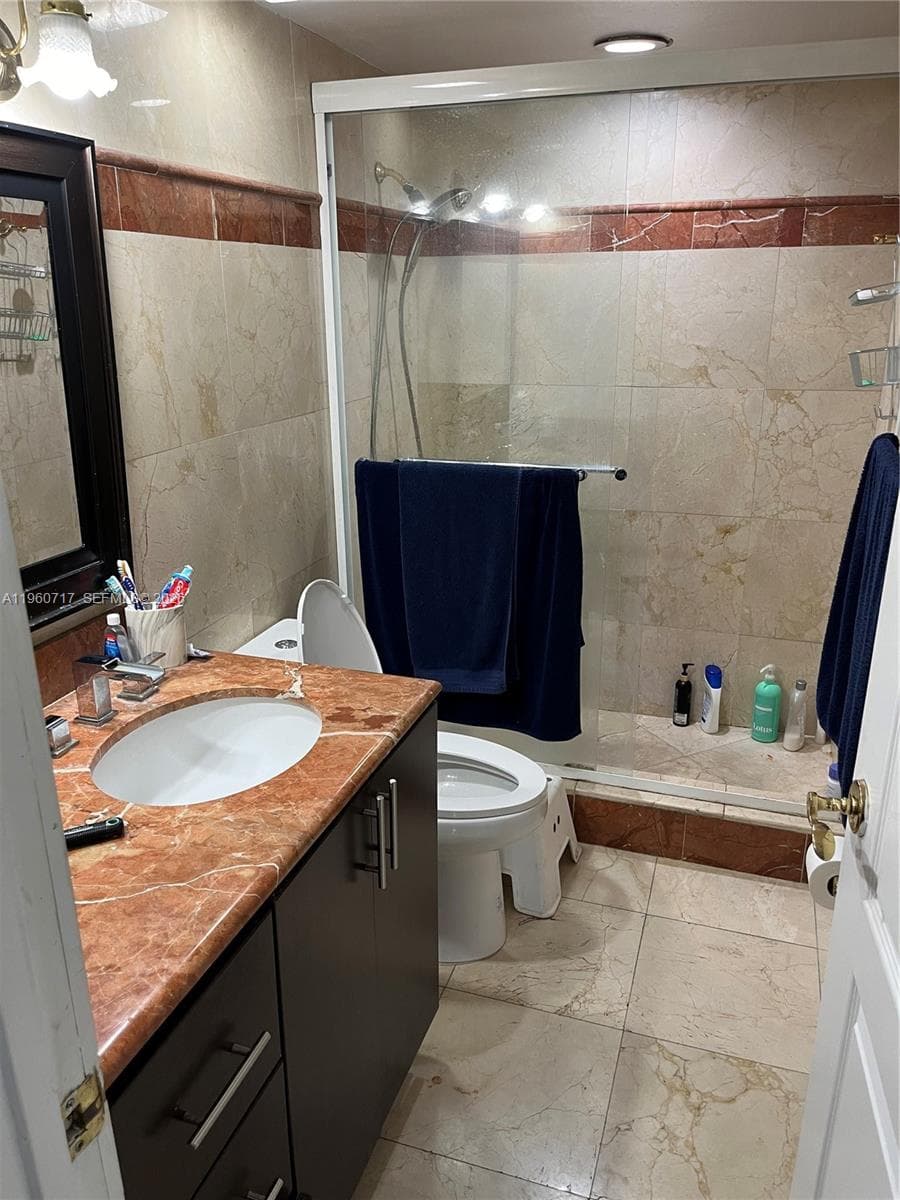 520 Brickell Key Dr # A610, Miami FL 33131 — 8