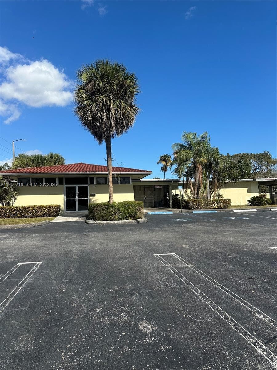 24701 S Dixie Hwy, Homestead FL 33032 — 1
