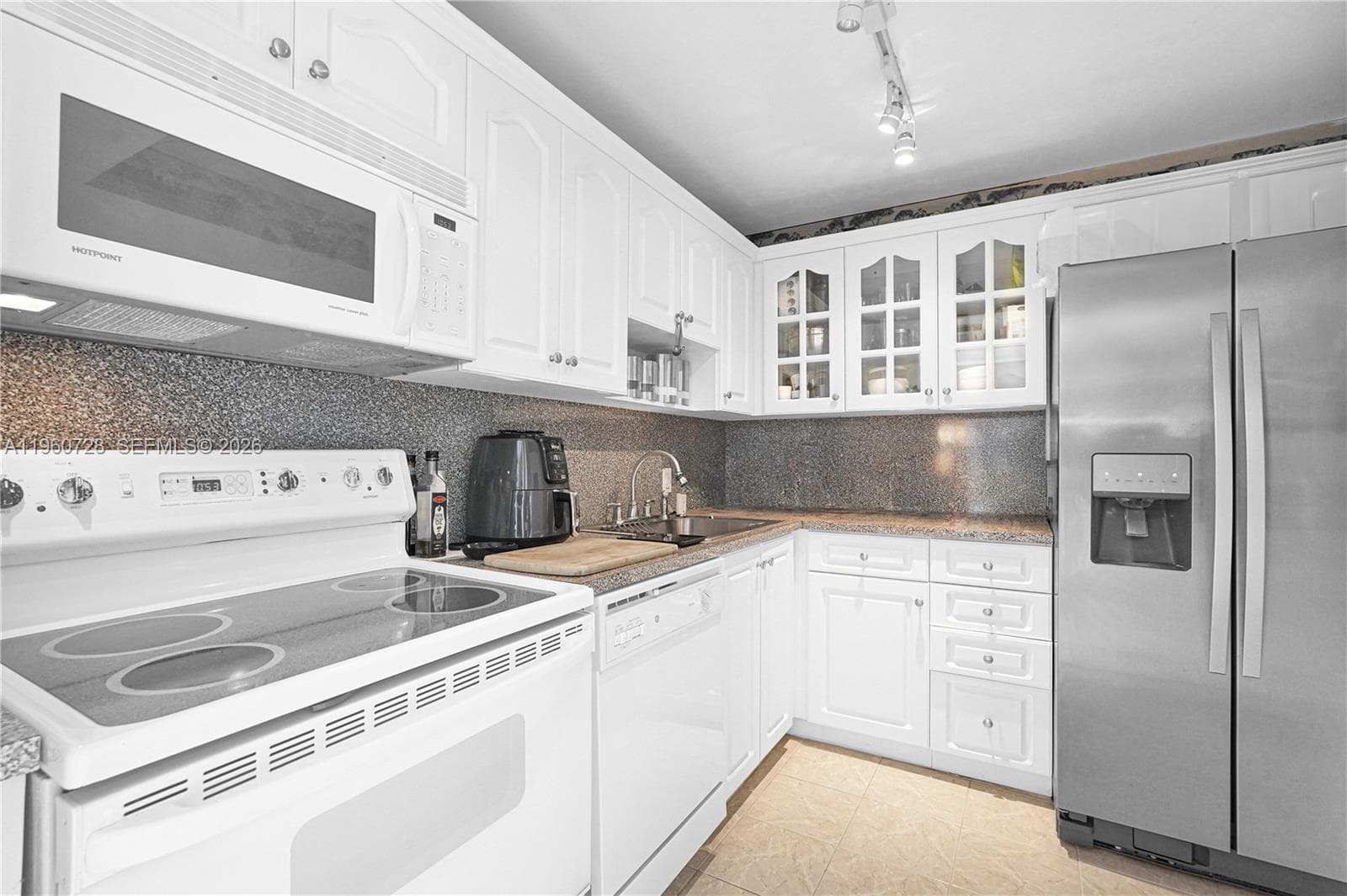 Aventura Eldorado Condo, Aventura, FL — 40