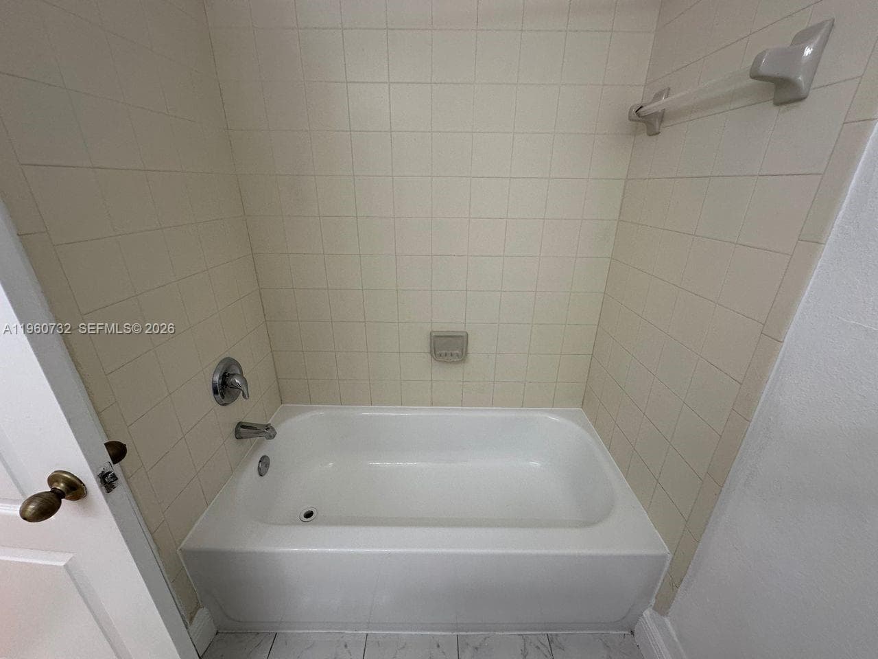 1568 SE 26th St # 200, Homestead FL 33035 — 12