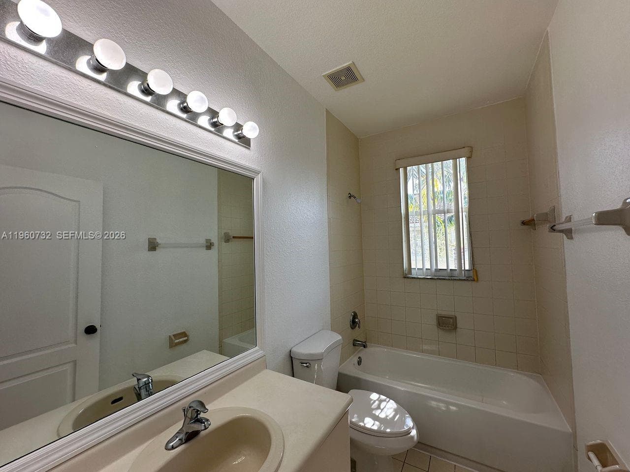 1568 SE 26th St # 200, Homestead FL 33035 — 18