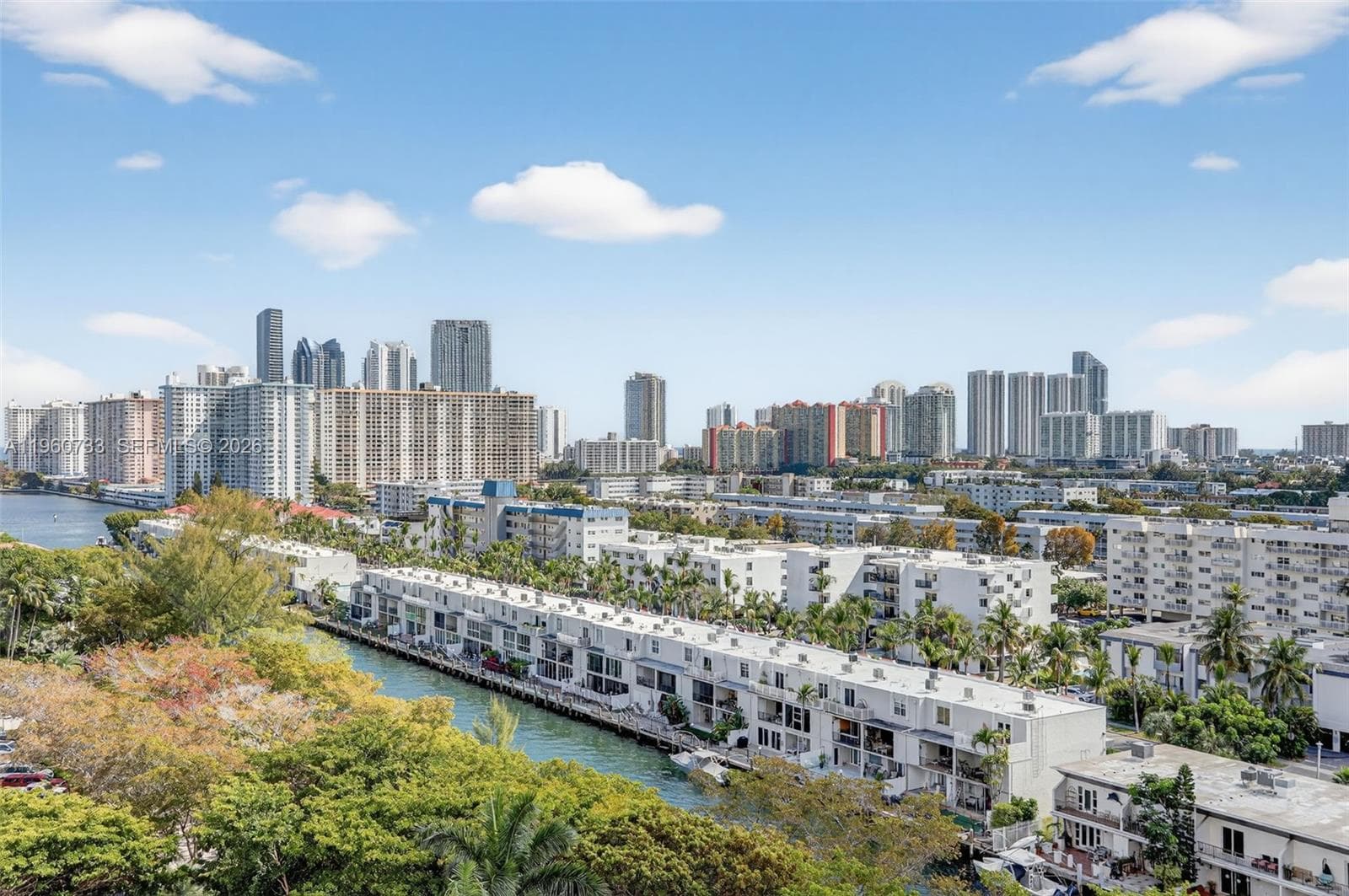 2000 ISLAND Blvd # 1109, Aventura FL 33160 — 43