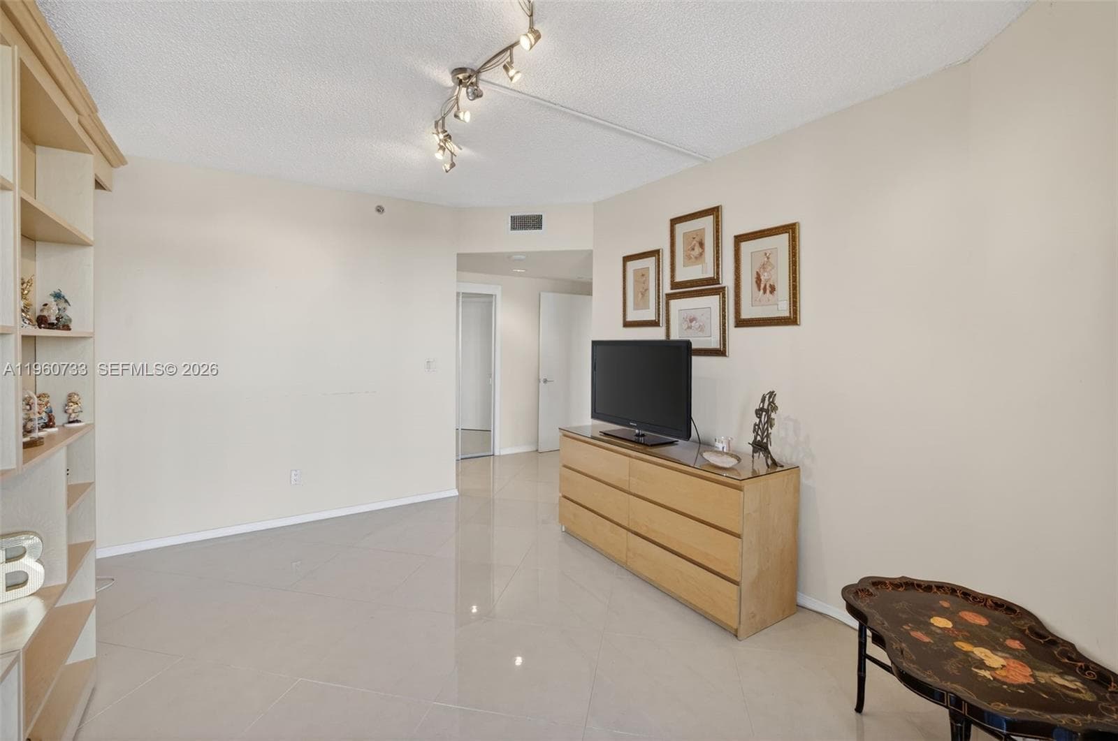 2000 ISLAND Blvd # 1109, Aventura FL 33160 — 57