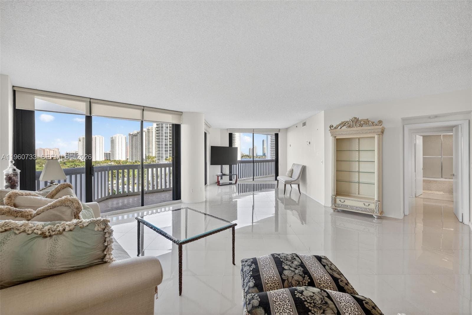 2000 ISLAND Blvd # 1109, Aventura FL 33160 — 7