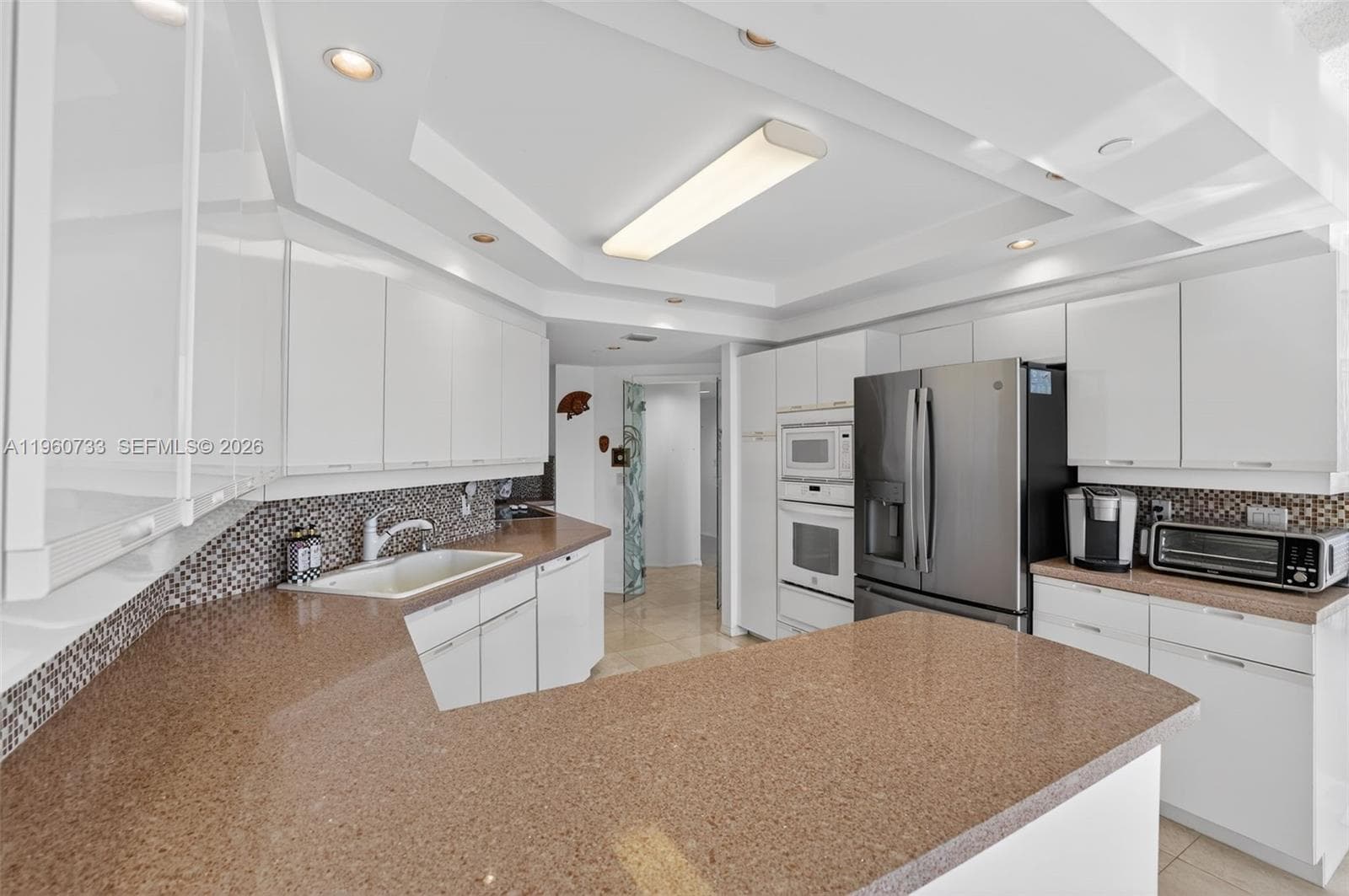 2000 ISLAND Blvd # 1109, Aventura FL 33160 — 30
