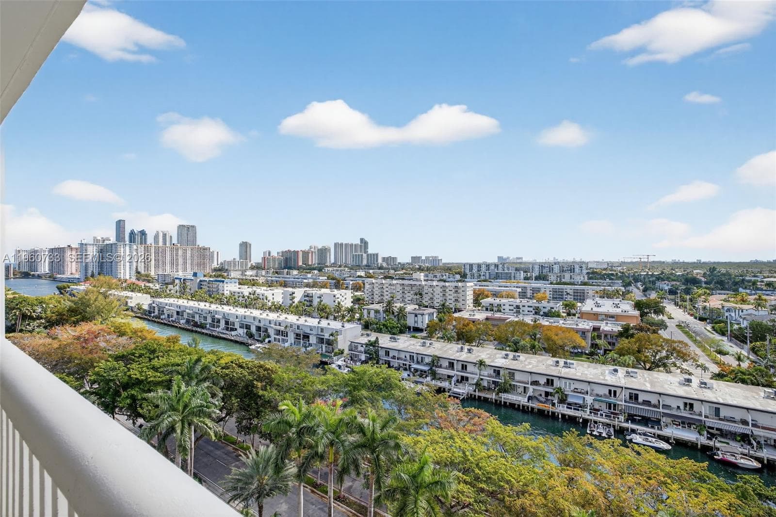 2000 ISLAND Blvd # 1109, Aventura FL 33160 — 38
