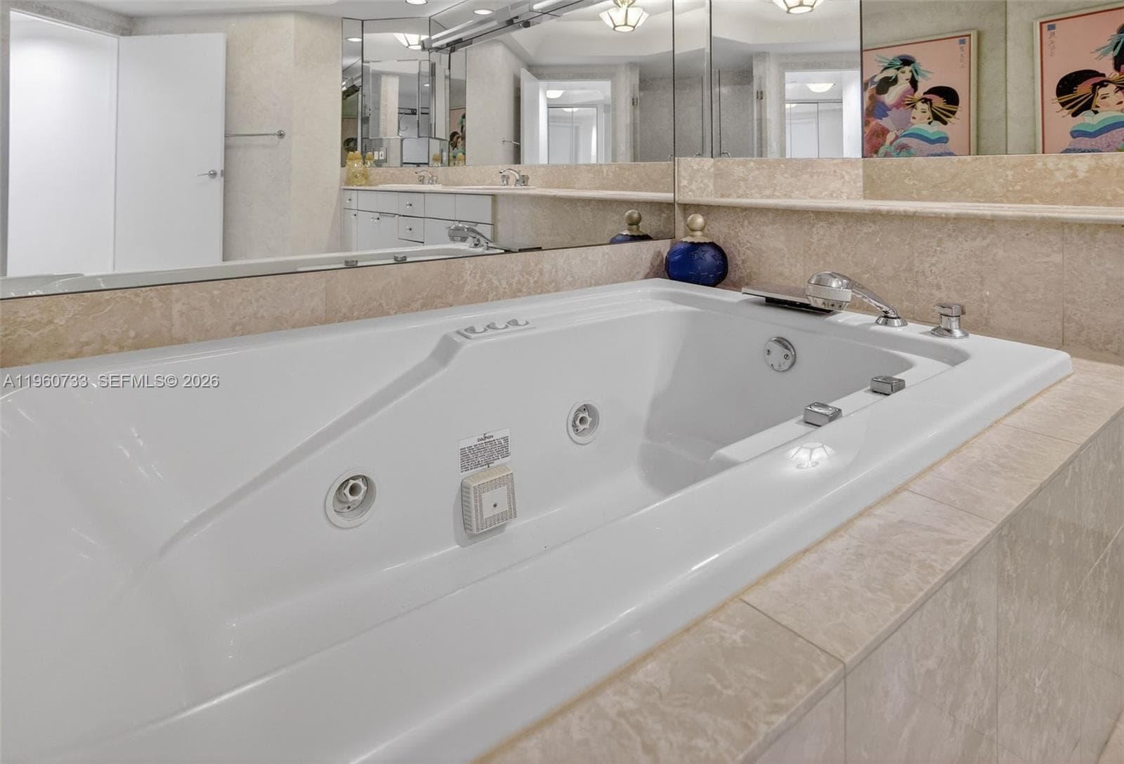 2000 ISLAND Blvd # 1109, Aventura FL 33160 — 50