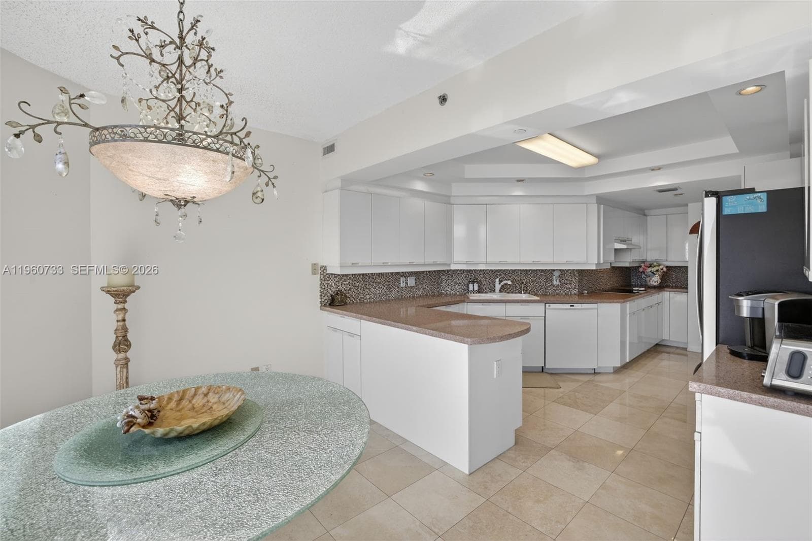 2000 ISLAND Blvd # 1109, Aventura FL 33160 — 29