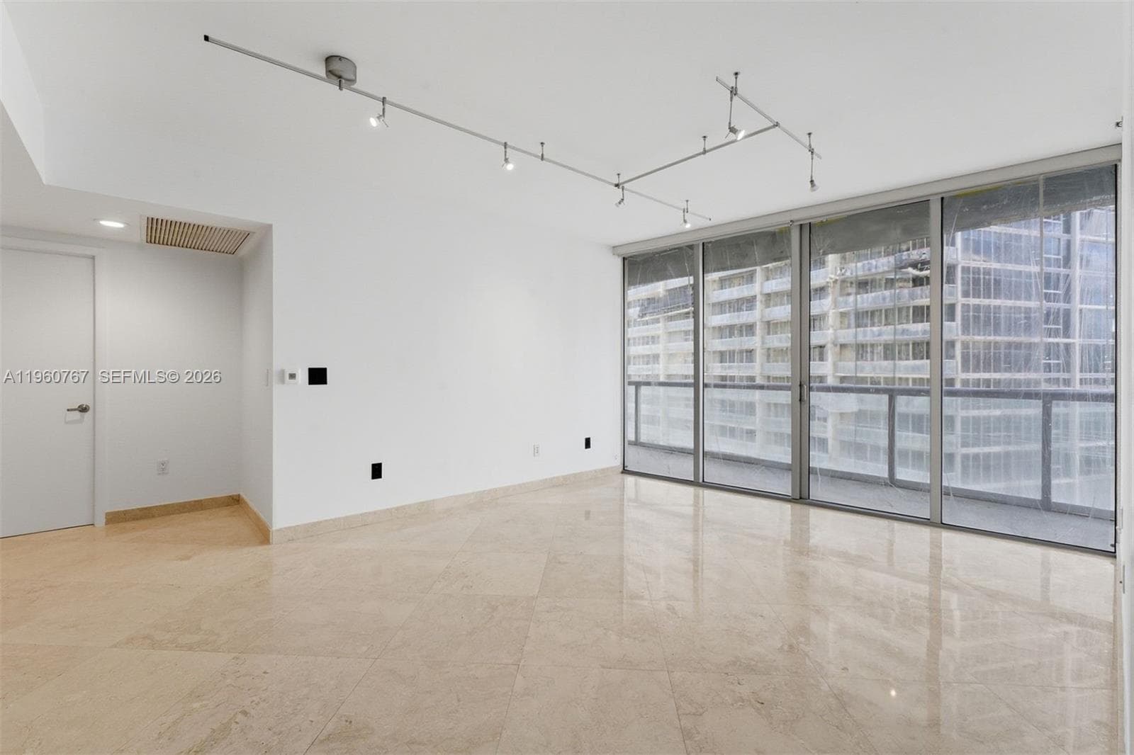 475 Brickell Ave # 3513, Miami FL 33131 — 2