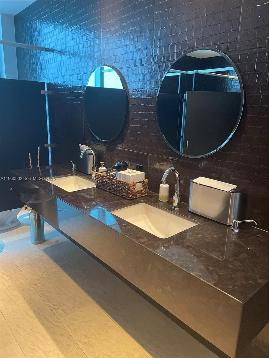 17315 Collins Ave # 803, Sunny Isles Beach FL 33160 — 39