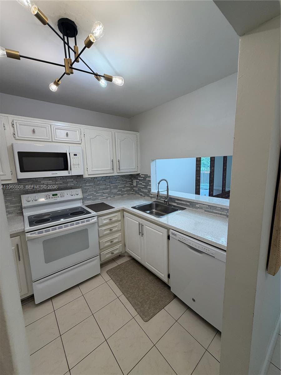 13685 NE 10th Ave # 210, North Miami FL 33161 — 9