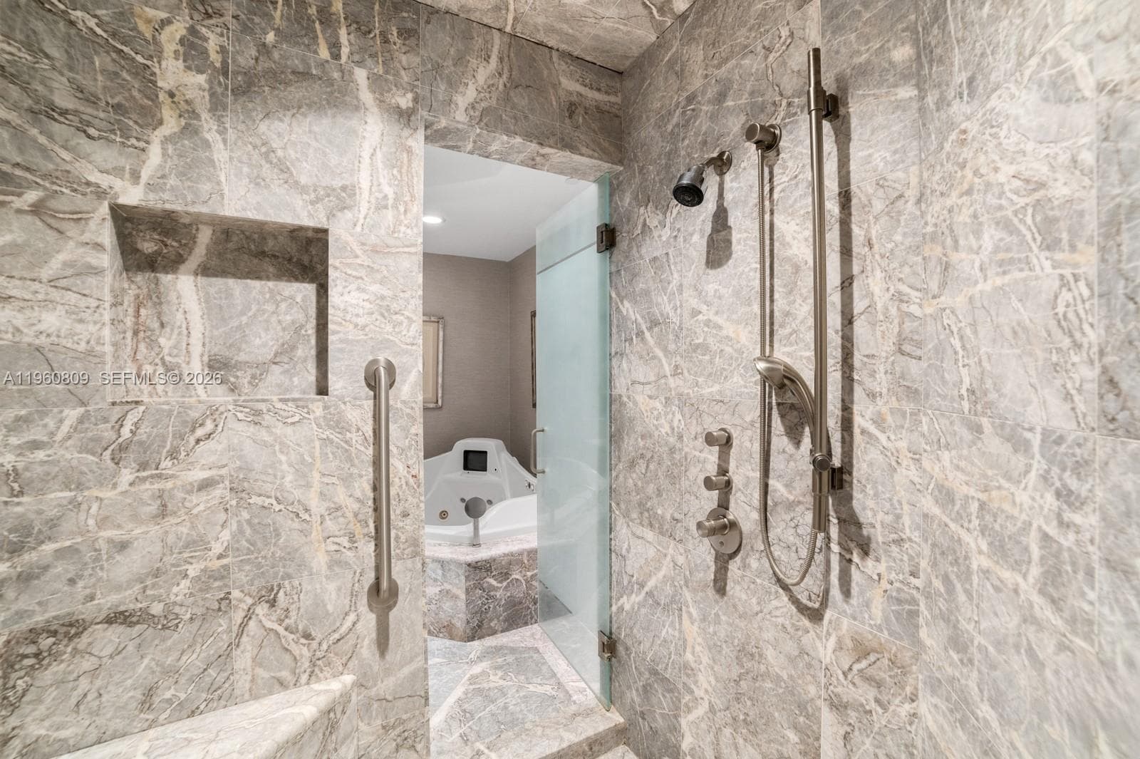 16051 Collins Ave # 2503, Sunny Isles Beach FL 33160 — 15