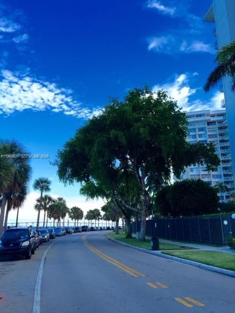1408 Brickell Bay Dr # 1217, Miami FL 33131 — 17