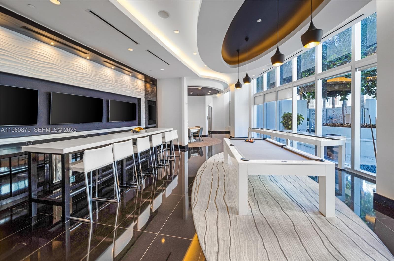 851 NE 1st Ave # 204, Miami FL 33132 — 36