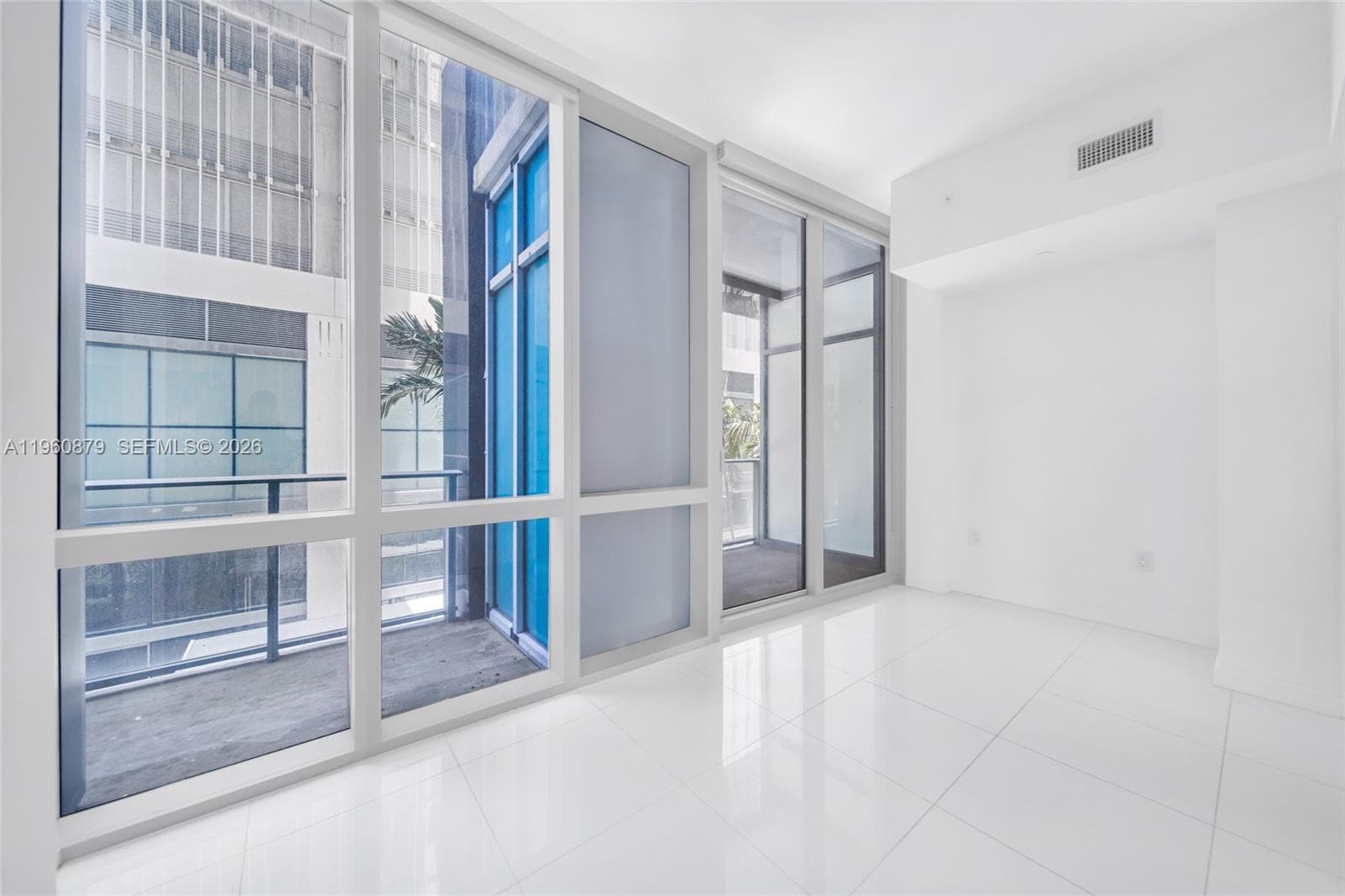 851 NE 1st Ave # 204, Miami FL 33132 — 10