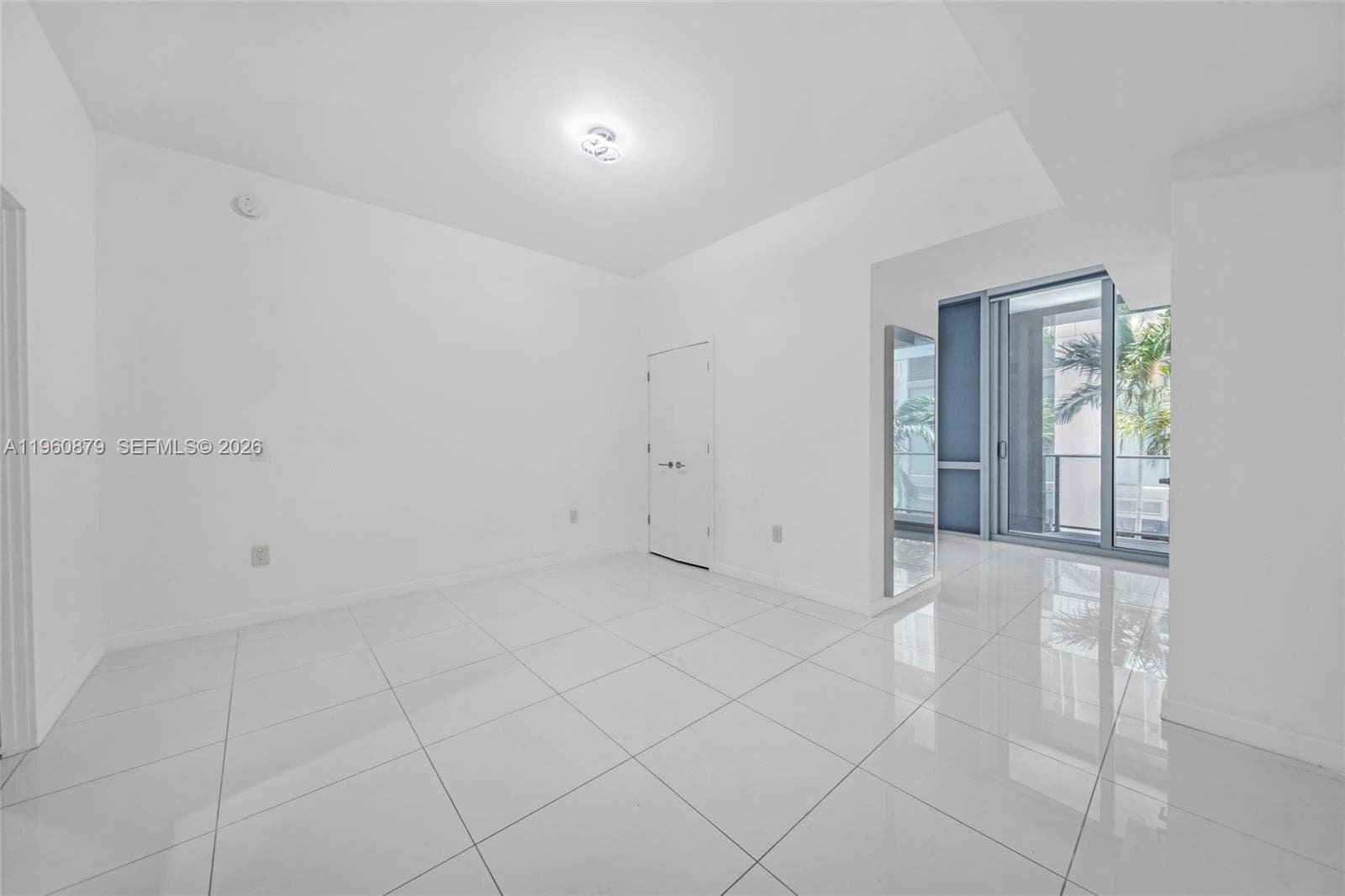 851 NE 1st Ave # 204, Miami FL 33132 — 8