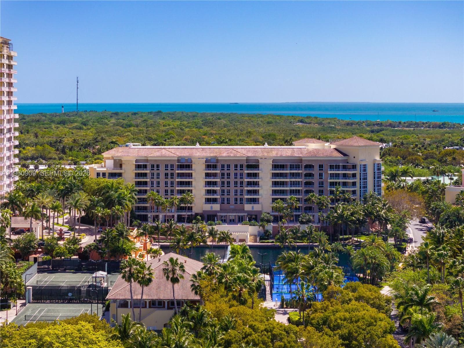 765 Crandon Blvd # 306, Key Biscayne FL 33149 — 2