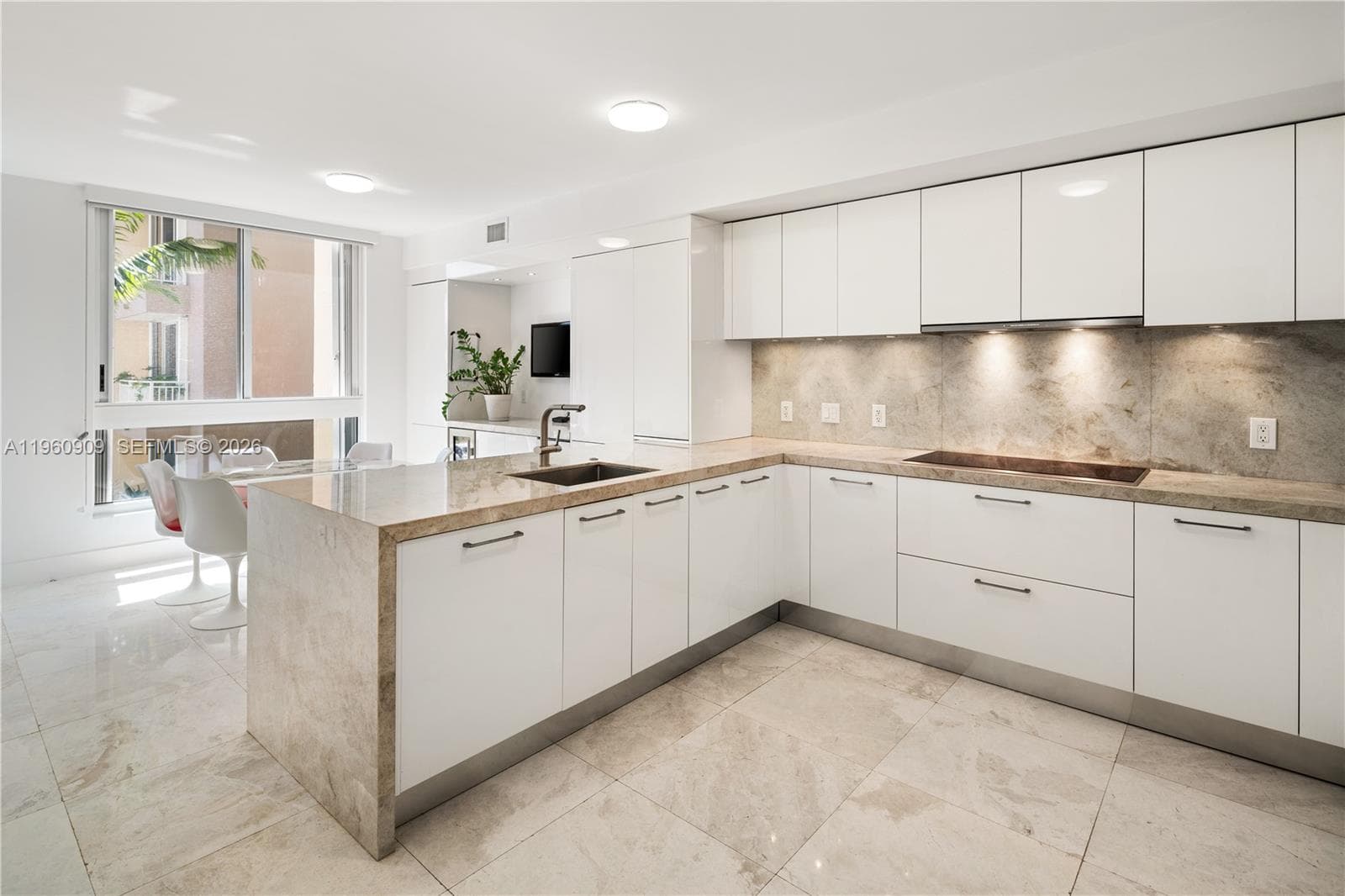 765 Crandon Blvd # 306, Key Biscayne FL 33149 — 12