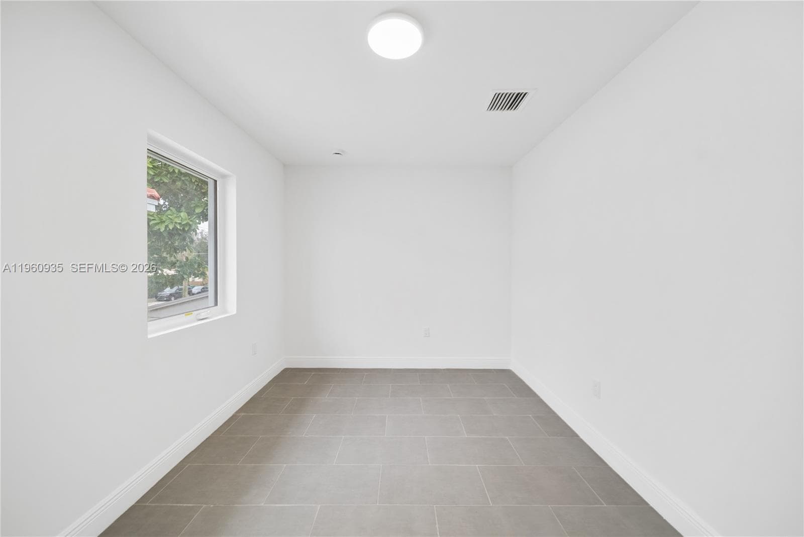 529 NW 56th St, Miami FL 33127 — 52