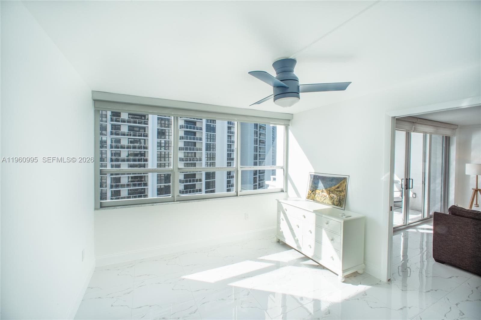 11 Island Ave # 1107, Miami Beach FL 33139 — 8