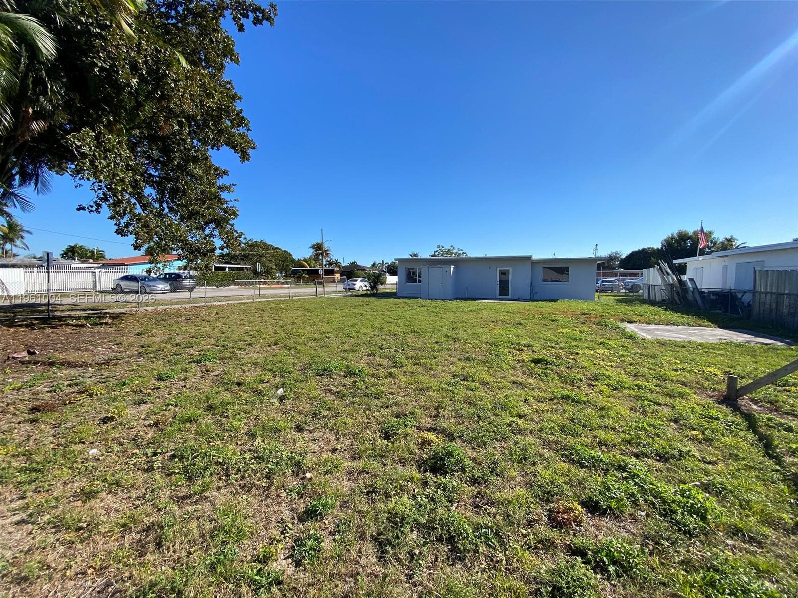 691 E 48th St, Hialeah FL 33013 — 3