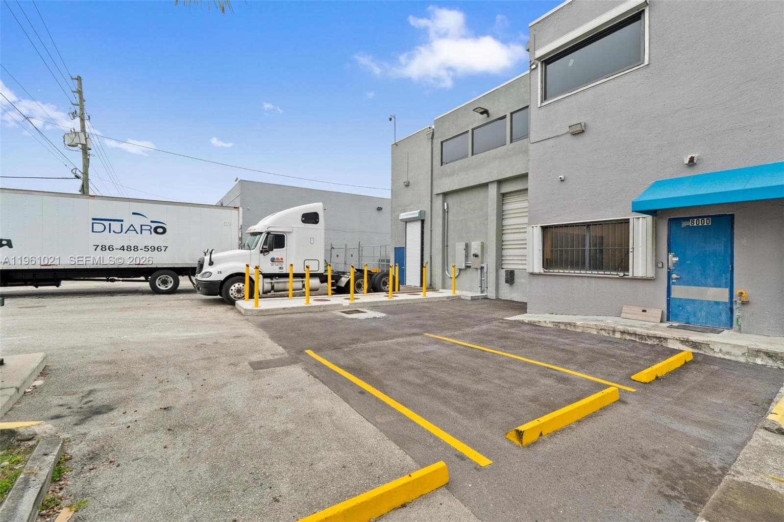 8000 NW 68th St, Medley FL 33166 — 2