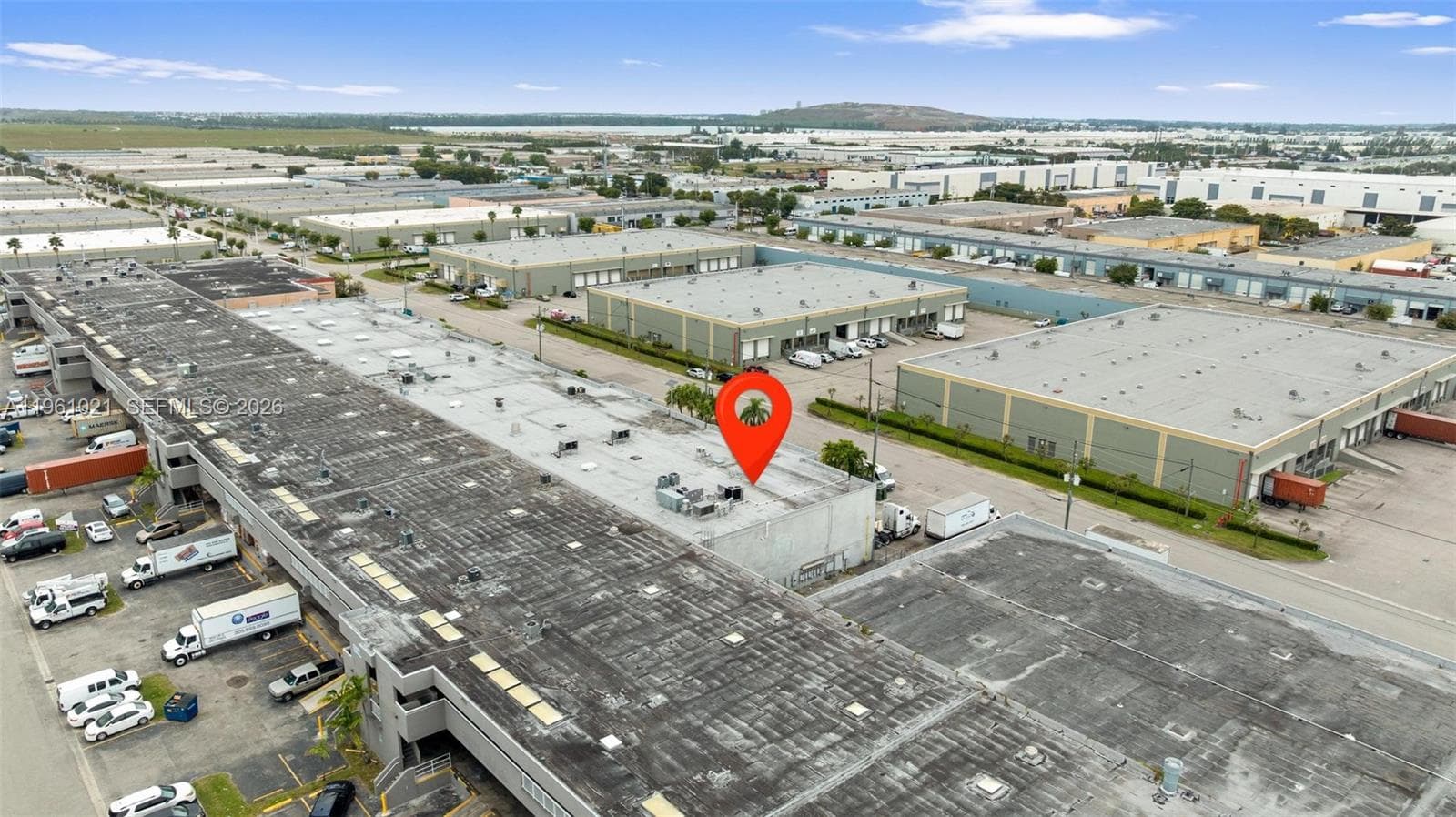 8000 NW 68th St, Medley FL 33166 — 36
