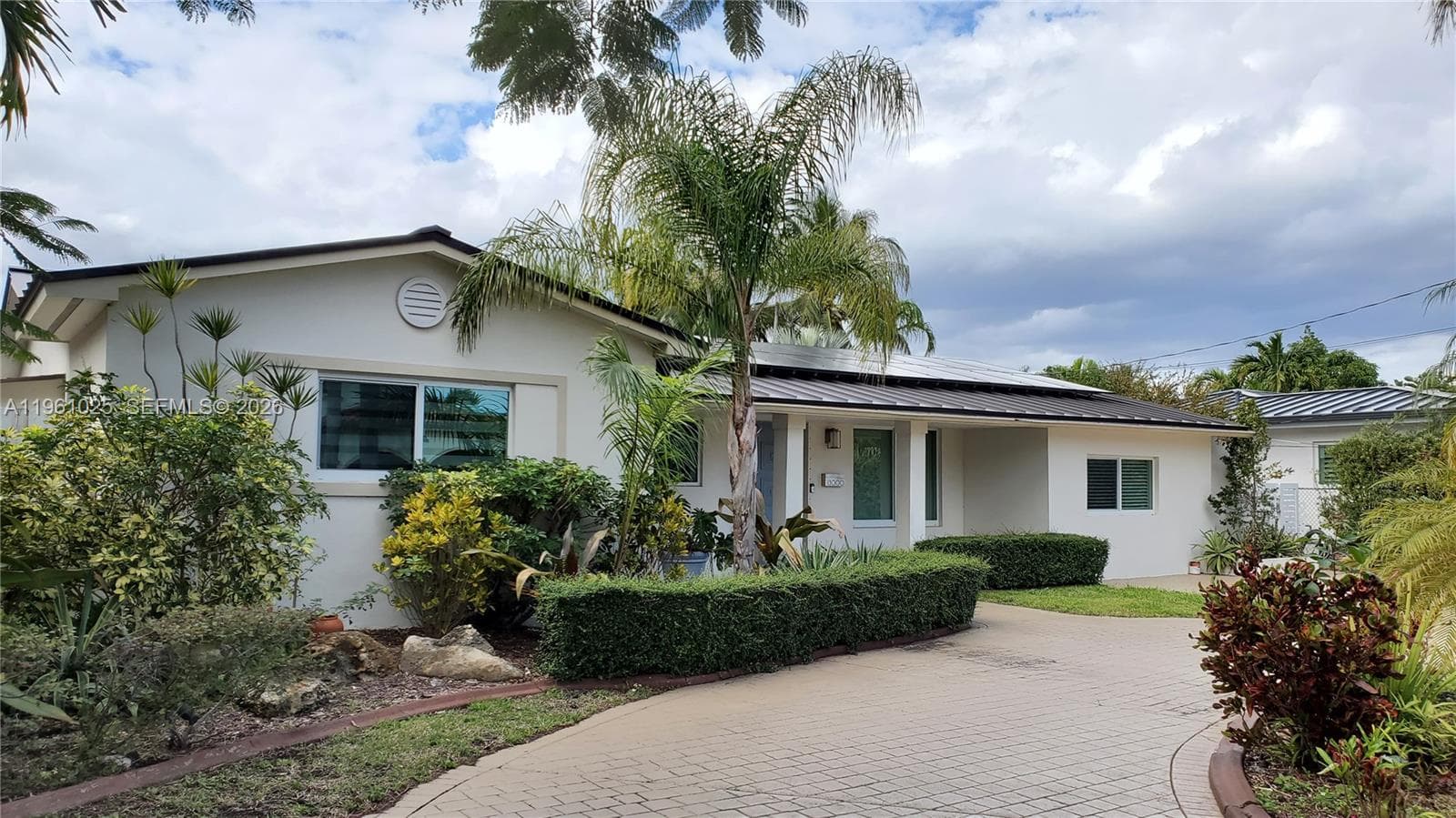 13000 Coronado Ln, North Miami FL 33181 — 2