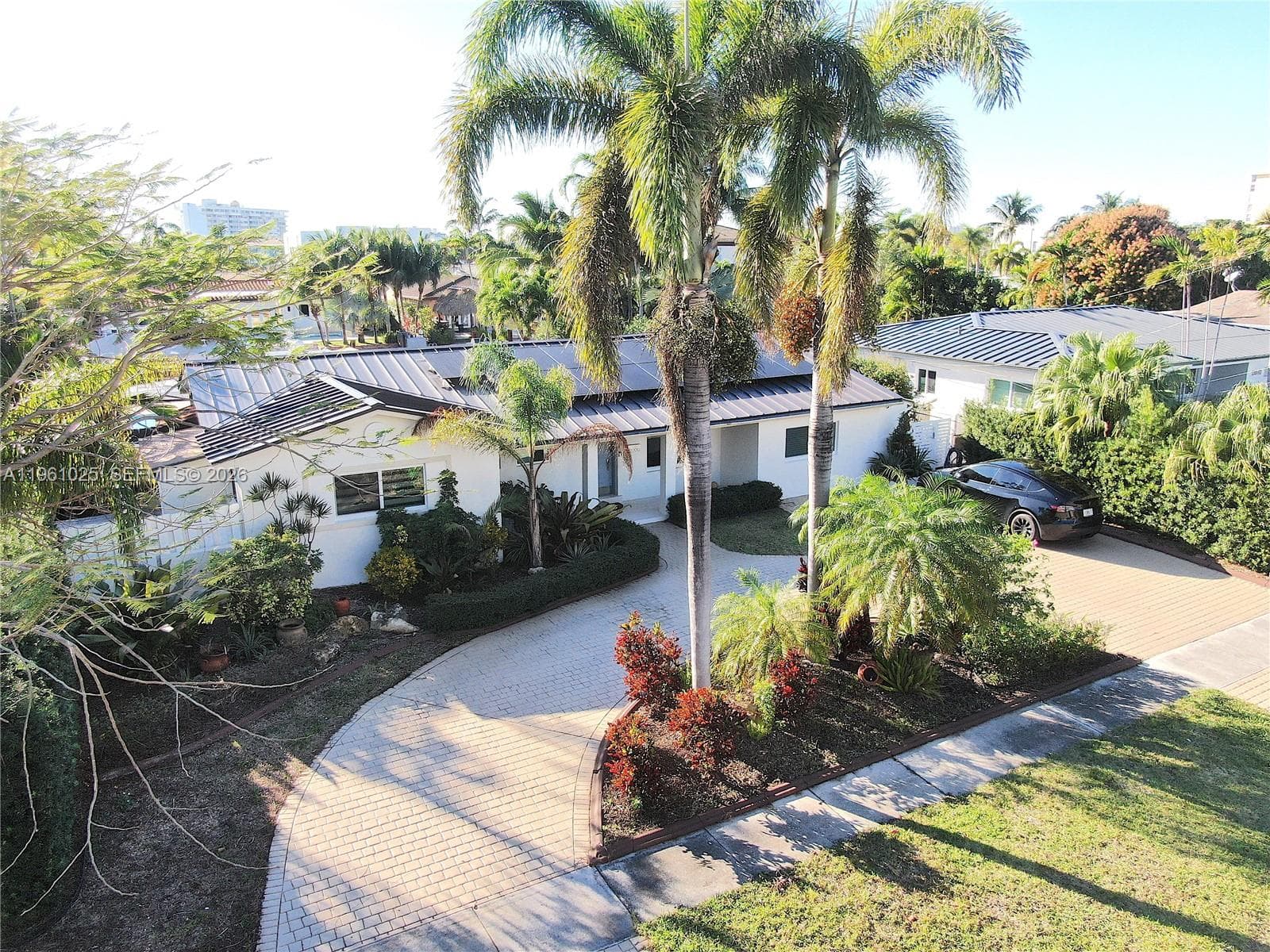 13000 Coronado Ln, North Miami FL 33181 — 9