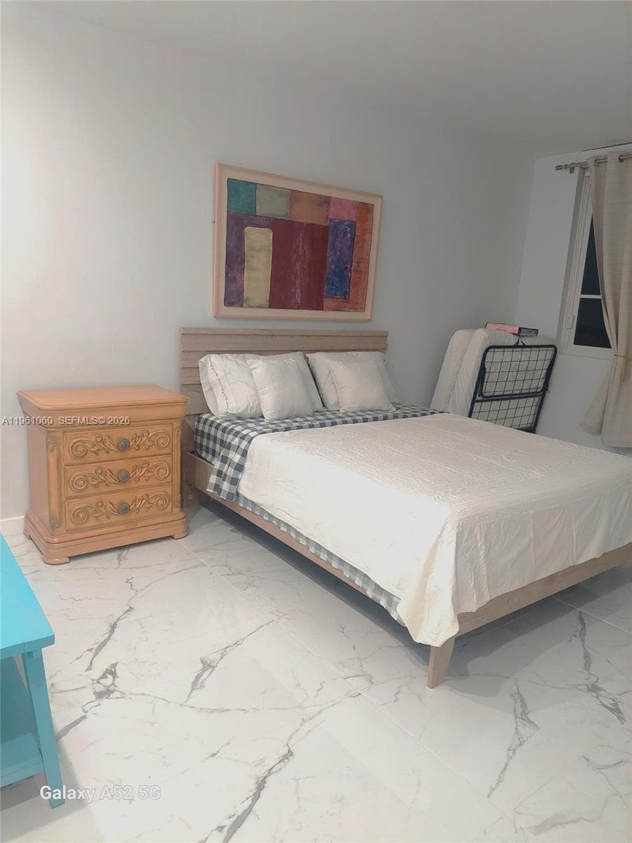 The Carriage Club North C, Miami Beach, FL — 25