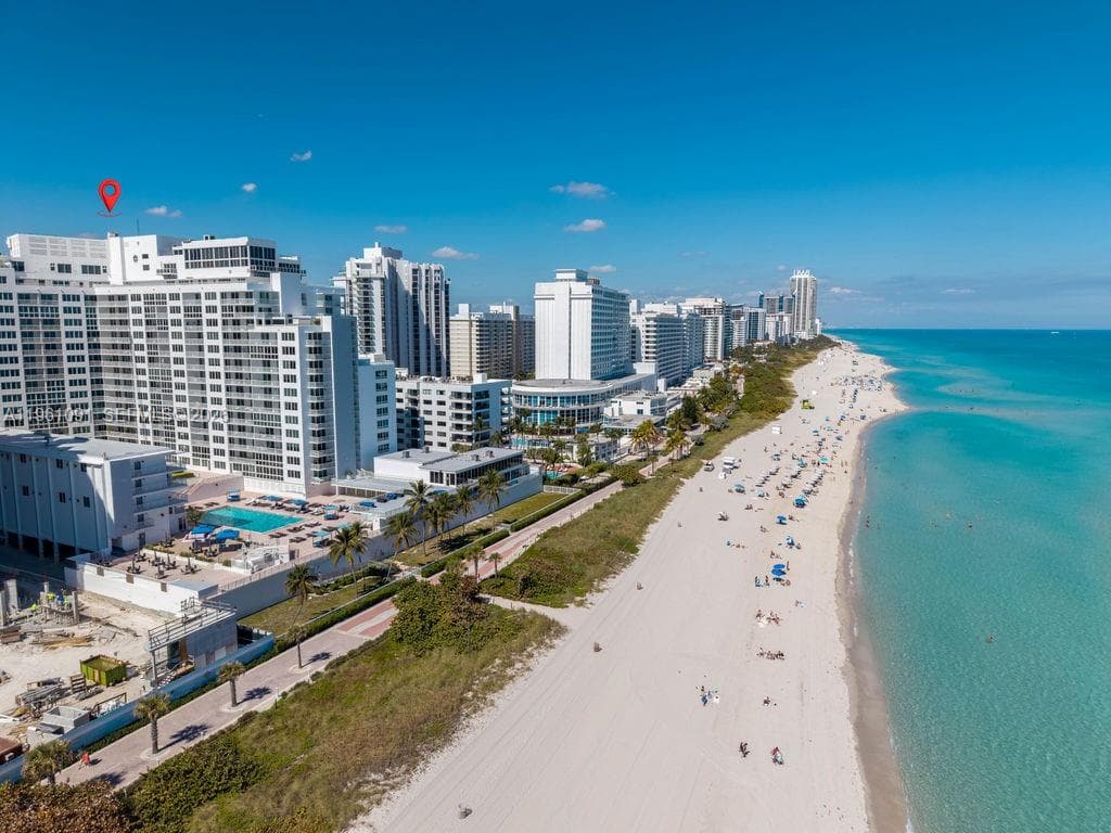 5401 Collins Ave # 919, Miami Beach FL 33140 — 1