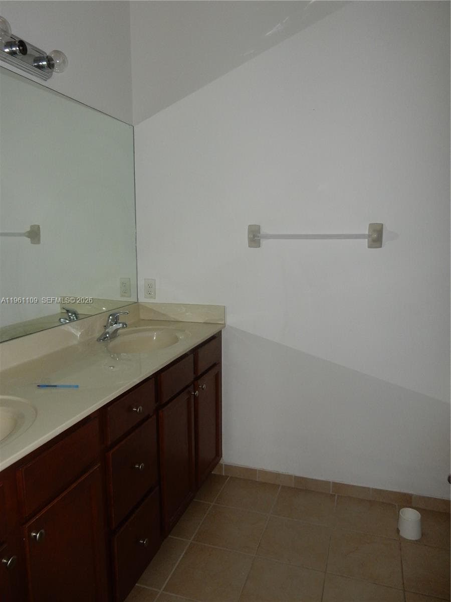 3467 W 89th Ter # 0, Hialeah FL 33018 — 9